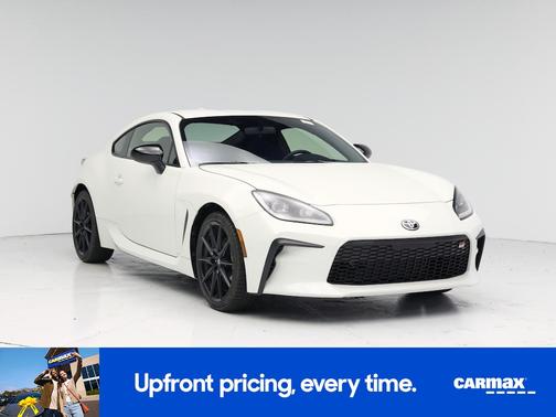 White 2024 Toyota GR86 Premium
