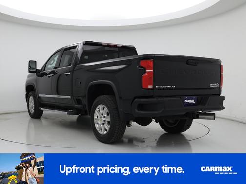 2025 Chevrolet Silverado 3500 High Country