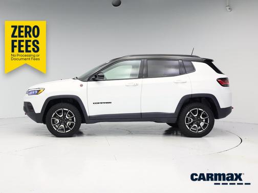 White 2025 Jeep Compass Trailhawk