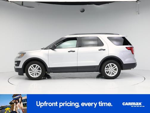 Silver 2017 Ford Explorer