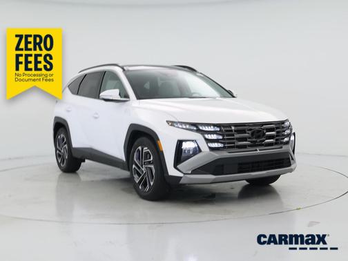 White 2025 Hyundai TUCSON Limited