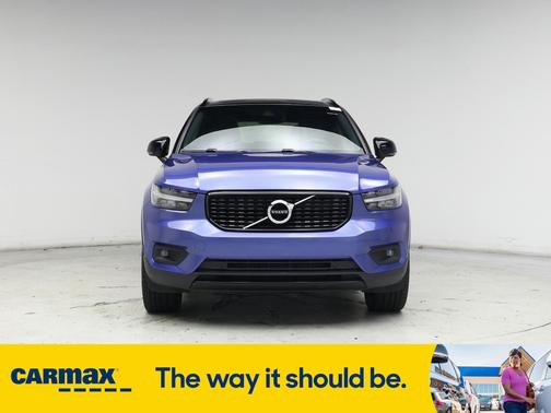 2021 Volvo XC40 T4 R-Design