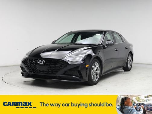 2022 Hyundai SONATA SEL