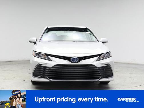 2022 Toyota Camry Hybrid LE