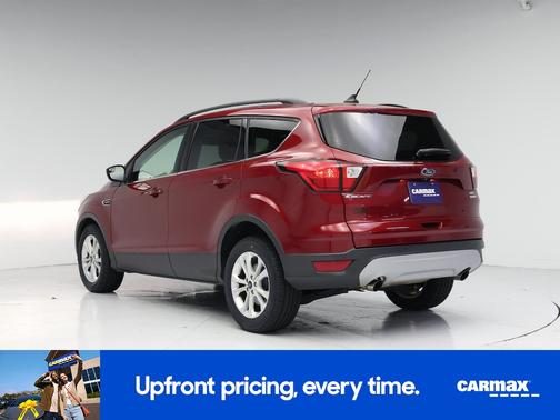Red 2019 Ford Escape SEL