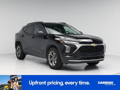 Black 2025 Chevrolet Trax LT