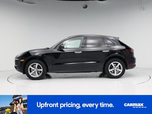 Black 2018 Porsche Macan