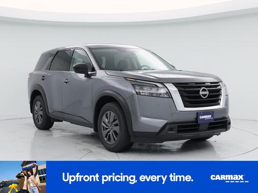 Gray 2023 Nissan Pathfinder S