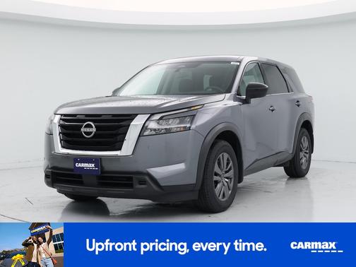 Gray 2023 Nissan Pathfinder S