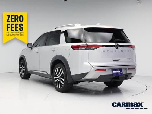 Silver 2023 Nissan Pathfinder Platinum