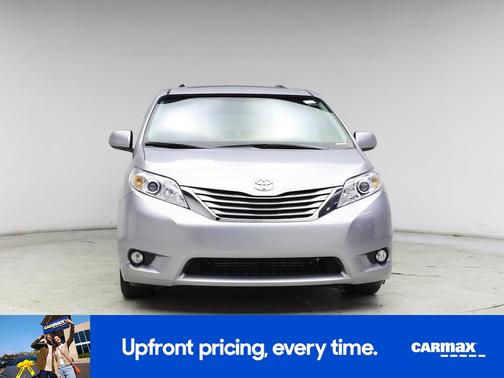 2017 Toyota Sienna XLE