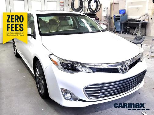 White 2015 Toyota Avalon XLE Touring