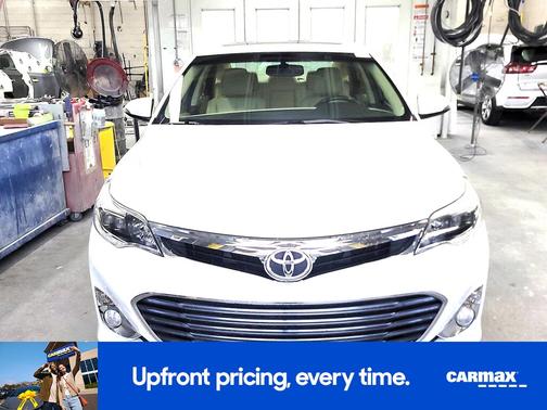 White 2015 Toyota Avalon XLE Touring