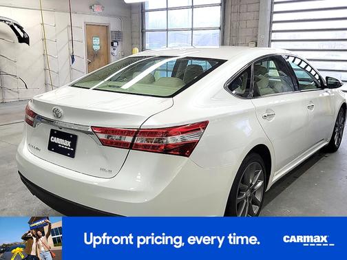 White 2015 Toyota Avalon XLE Touring