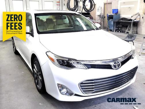 White 2015 Toyota Avalon XLE Touring