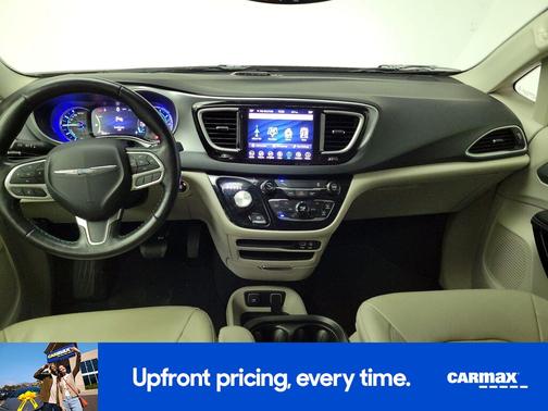 2020 Chrysler Pacifica Hybrid Touring L