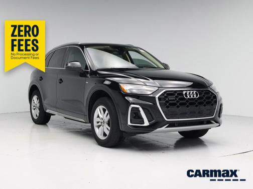 Black 2023 Audi Q5 S-Line Premium