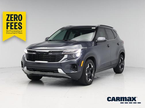 Gray 2024 Kia Seltos EX