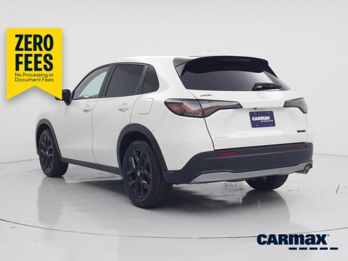 White 2024 Honda HR-V Sport