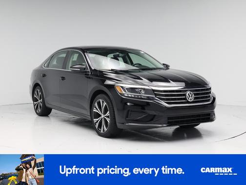 Black 2022 Volkswagen Passat SE
