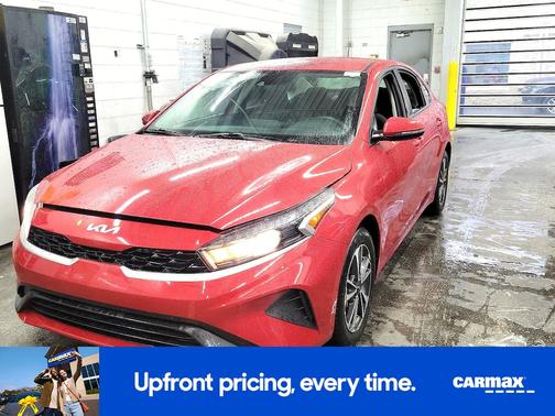 Red 2024 Kia Forte LXS