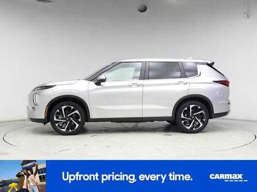 2022 Mitsubishi Outlander SE