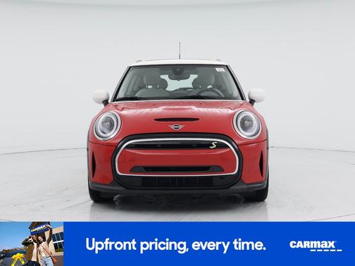 Red 2023 MINI SE Hardtop SE