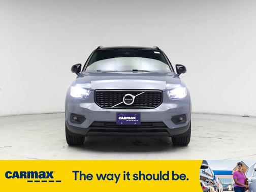 2020 Volvo XC40 T5 R-Design