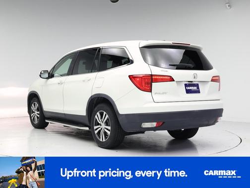 White 2017 Honda Pilot EX-L