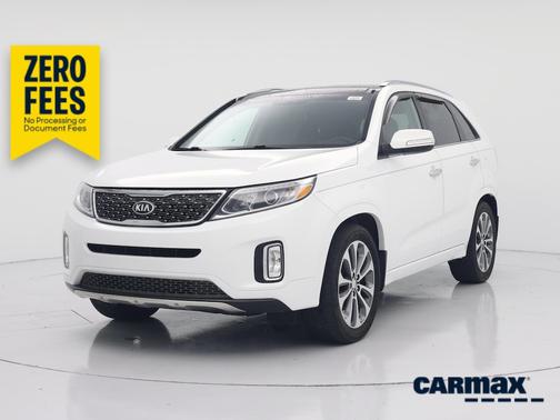 White 2014 Kia Sorento SX