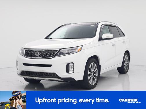 White 2014 Kia Sorento SX