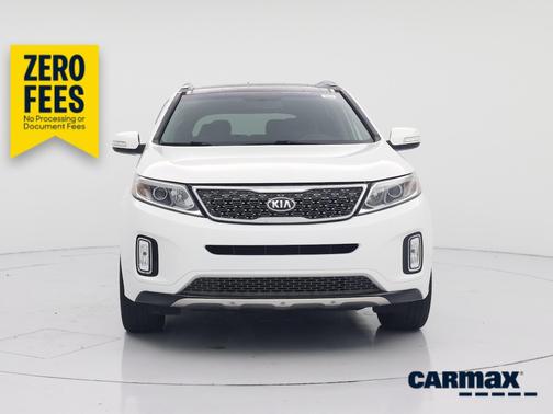 White 2014 Kia Sorento SX