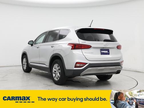 2019 Hyundai SANTA FE SE