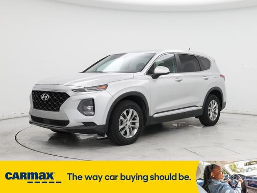 2019 Hyundai SANTA FE SE