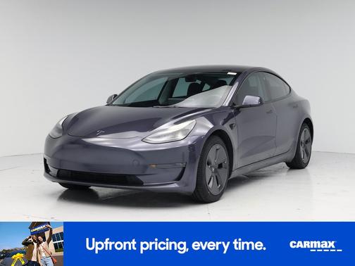 Gray 2022 Tesla Model 3 Long Range