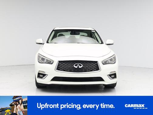 White 2018 INFINITI Q50 Luxe
