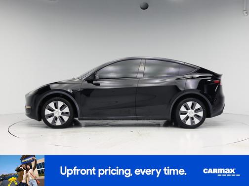 Black 2024 Tesla Model Y Long Range