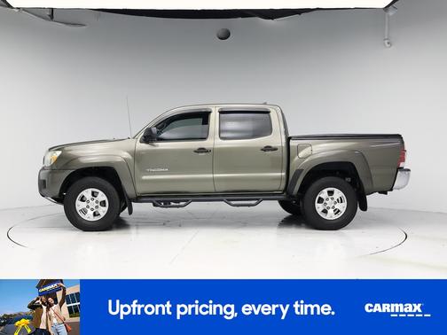 Brown 2015 Toyota Tacoma