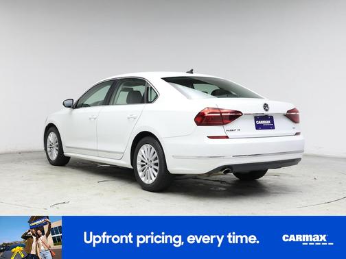 2017 Volkswagen Passat SE