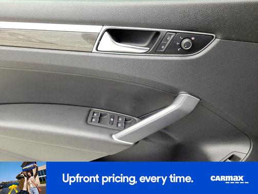 2017 Volkswagen Passat SE