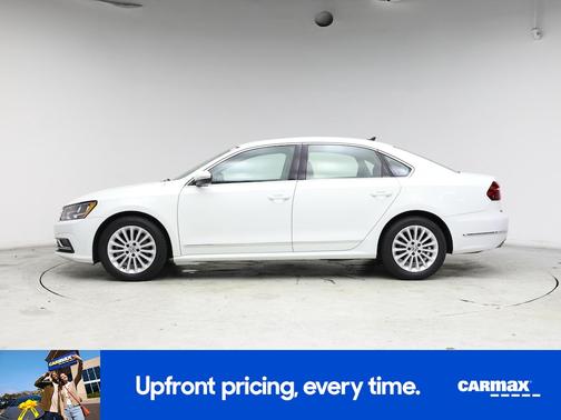 2017 Volkswagen Passat SE