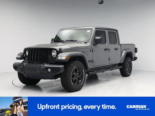 Gray 2021 Jeep Gladiator Willy's