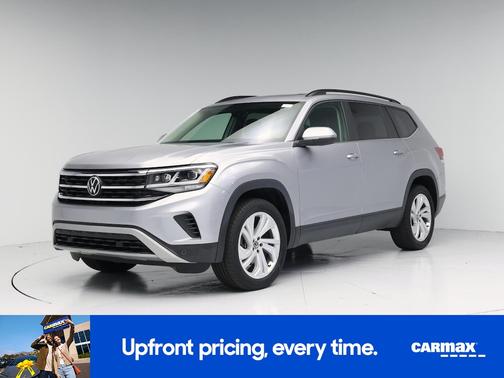 Silver 2023 Volkswagen Atlas SE w/Tech