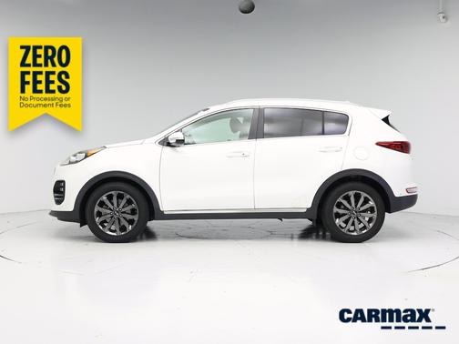 White 2018 Kia Sportage EX
