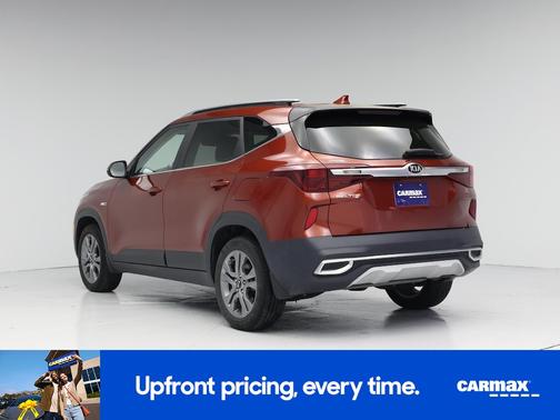 Orange 2021 Kia Seltos S