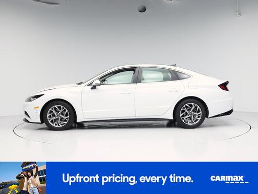 White 2020 Hyundai SONATA SEL