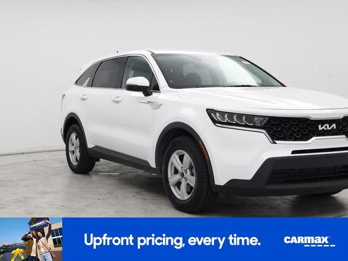 2022 Kia Sorento LX