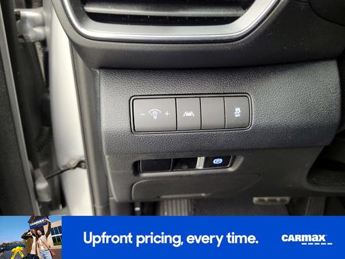 2021 Hyundai SANTA FE SE