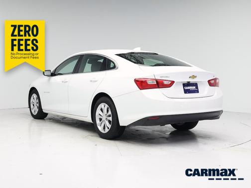 White 2023 Chevrolet Malibu 1LT