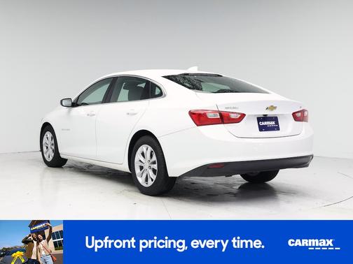 White 2023 Chevrolet Malibu 1LT